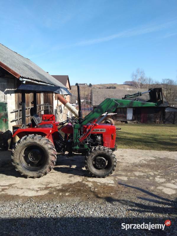 Ciągnik rolniczy BEYNE 254 AY1 Glinik