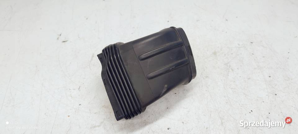 WLOT DOLOT POWIETRZA AUDI A6 C6 4F0129739B Przystajń