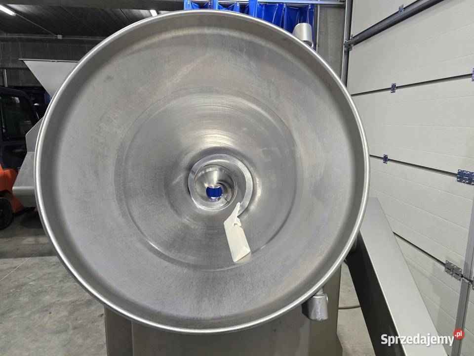 Nadziewarka próżniowa Handtmann VF 612 z Niedźwiedź