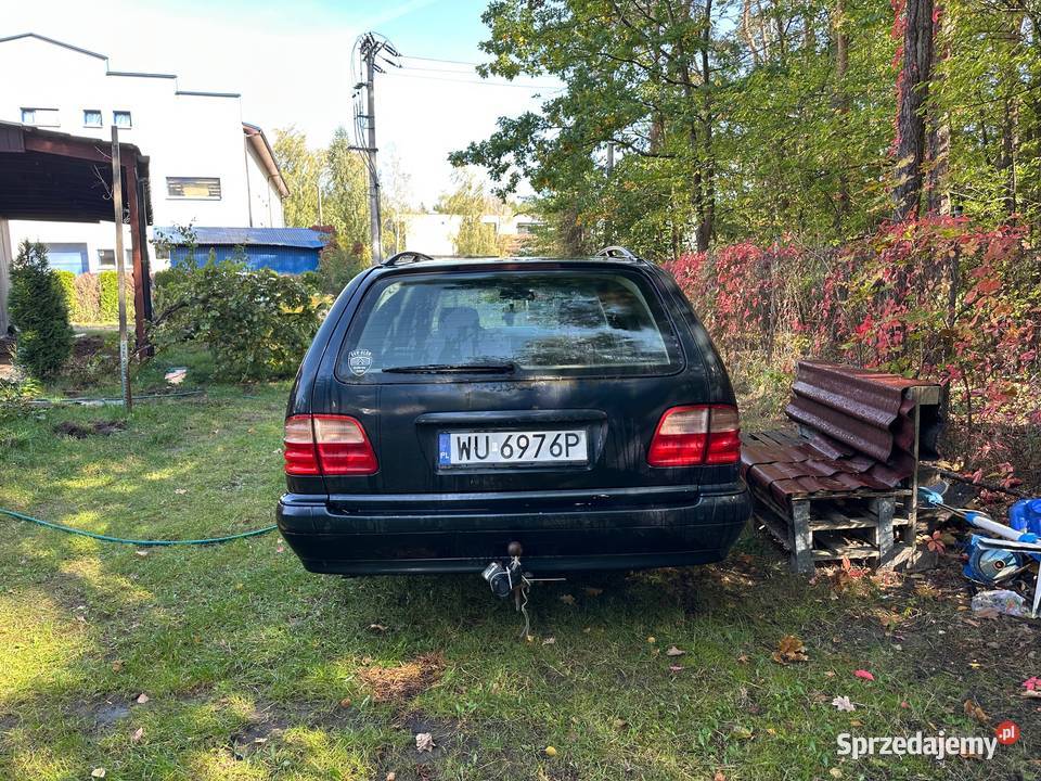 MercedesBenz EKlasa S210 Kombi 20 Benzyna Rok produkcji 1999 Klasa E Józefów
