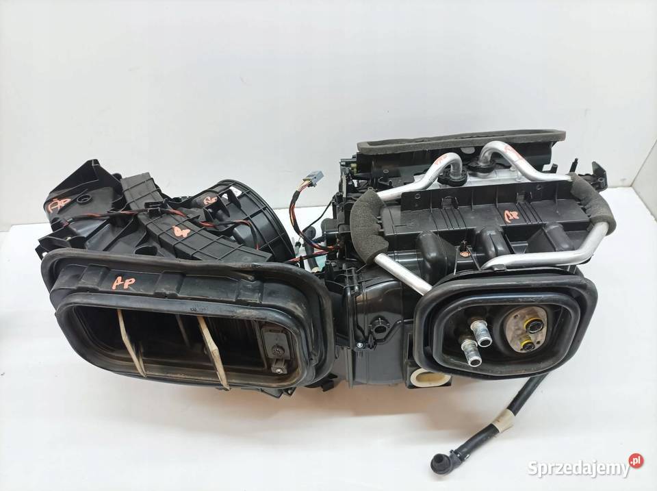 NAGRZEWNICA P32226260 Volvo V60 II 2018