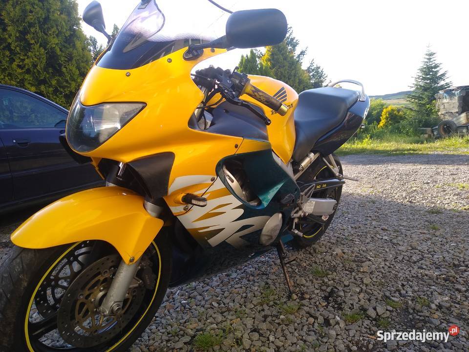 Mam do sprzedania Hondę CBR F4 Jodłówka sprzedam