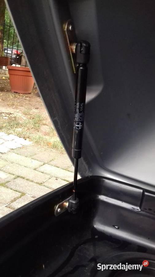 Porządny niemiecki Box dachowy Jetbag Thule Bagażniki opolskie Otmuchów