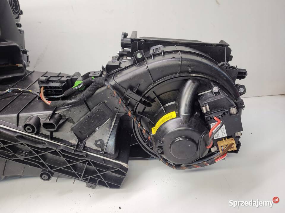 NAGRZEWNICA KOMPLETNA AUDI A3 8P LIFT 8P1820003H osobowe Przystajń