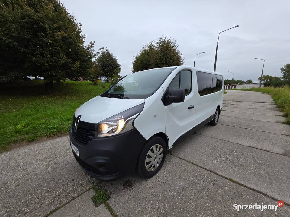 Renault Trafic z 2018 9 miejsc Zadbany i gotowy Chrzanów