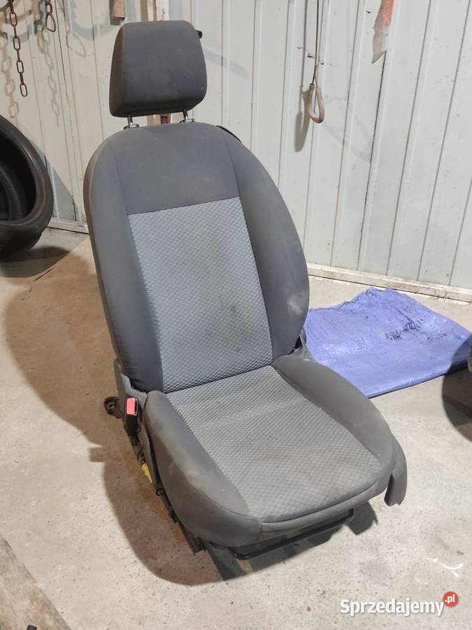 Fotele Samochodowe Kanapa Ford Focus mk2 osobowe Rybczewice Pierwsze