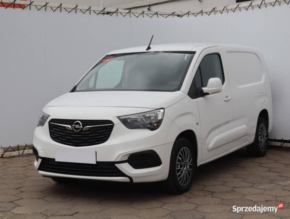 Opel Combo 16 CDTI Rok produkcji 2018 Łódź