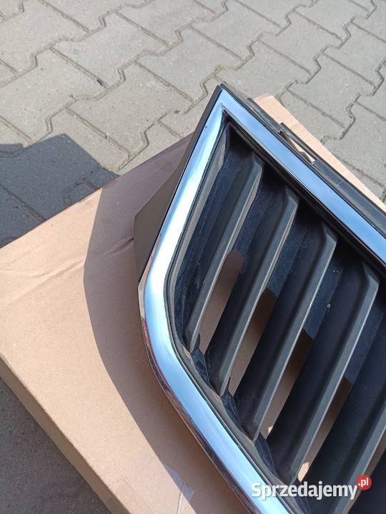 Skoda Rapid atrapa przednia grill 5JA853668 podkarpackie Krosno sprzedam