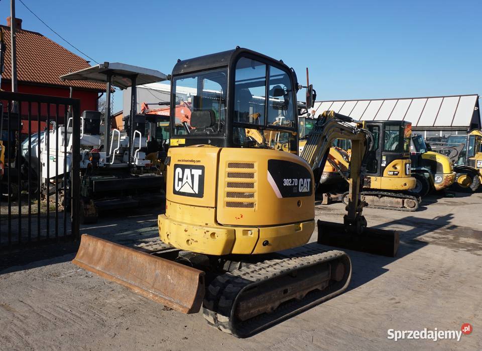 Minikoparka CAT 3027 D 2013 świętokrzyskie Jeziorko sprzedam