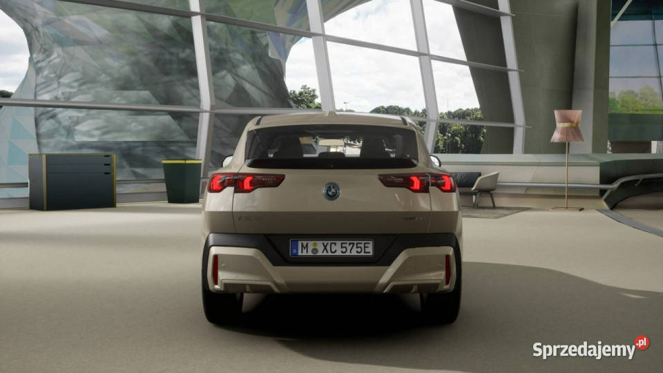 BMW iX2 iX2 eDrive20 Dostępne ręki Łódź