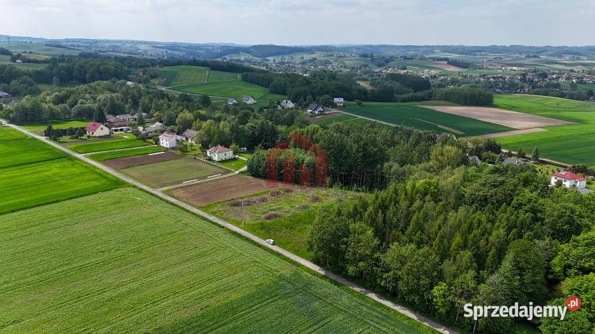 Grunt 980m2 Będzienica
