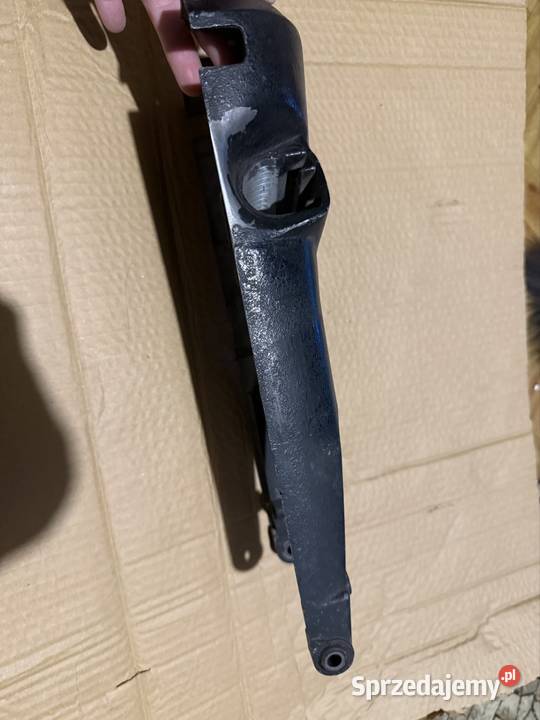 Obudowa kolumny kierowniczej stacyjki BMW e12 Mszana