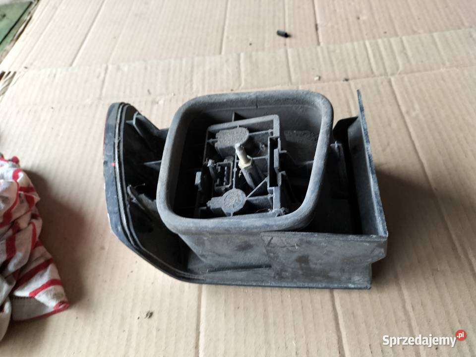 XANTIA LAMPA TYŁ LEWA Lewe Kamień-Kolonia sprzedam