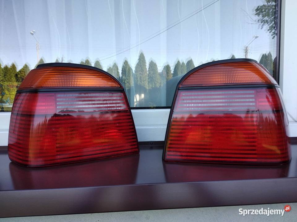 VW Golf MK3 III lampy tył tylne prawa lewa osobowe Sieradz