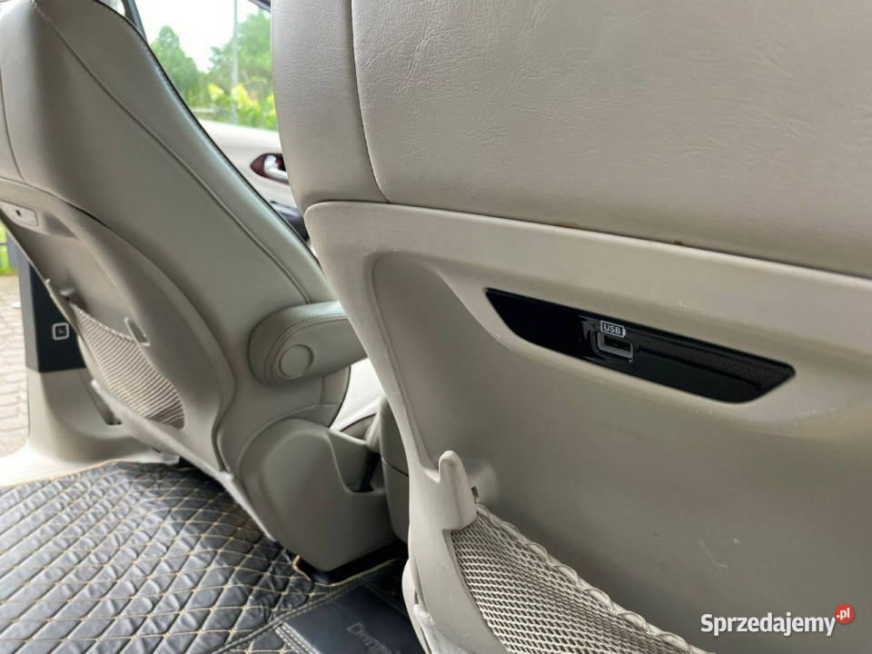 Chrysler Pacifica Pacifica 2020 w wersji Limited czujnik zmierzchu podlaskie Białystok