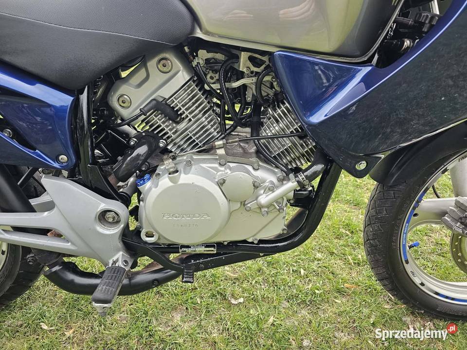 Sprzedam hondę varadero 125ccm Józefów nad Wisłą sprzedam