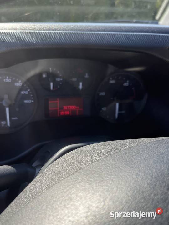 Iveco 70C18 51 rozstaw osi ESP Radomsko