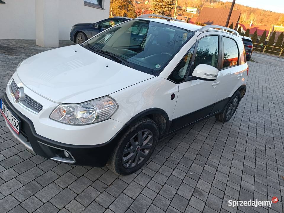 Suzuki SX4 2015 r 16 Benzyna 4x4 Bez Korozji Nowy Sącz