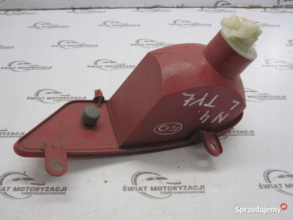 PEUGEOT 3008 I LIFT 16r lampa lewa tył w zderzak Kielce