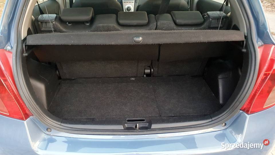 Toyota Yaris 2008r 13 benzyna 87 salonowy benzyna Yaris Wrocław