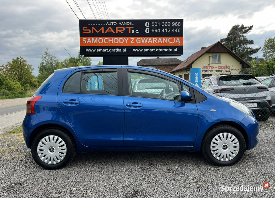 Toyota Yaris ZAREJESTROWANY Ubezpieczony centralny zamek Rydułtowy sprzedam