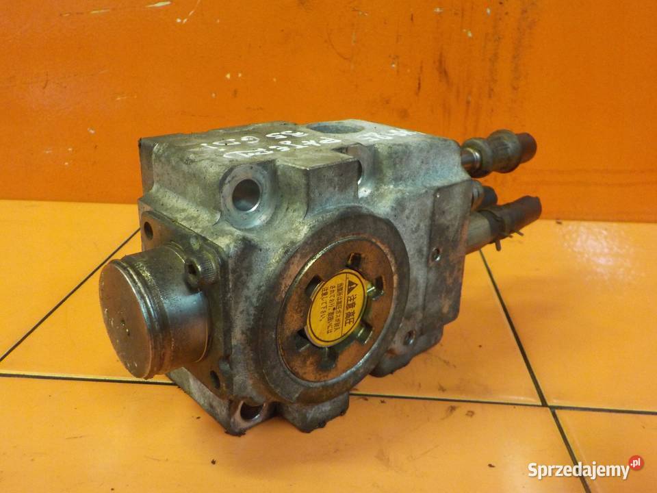 MITSUBISHI PAJERO 35 GDI 04r 203 6G74 pompa osobowe Suków sprzedam