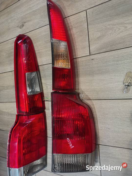 Lampa lampy tył tylne Volvo V70 II 20002007 lewa Niepołomice