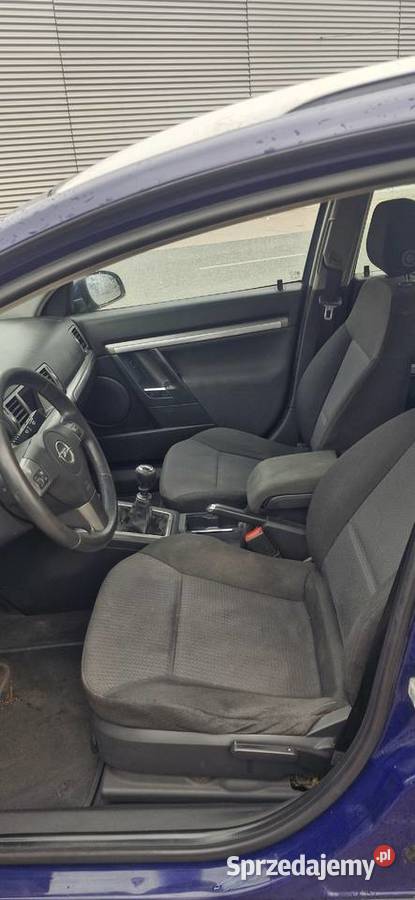 Opel Vectra C Kombi 19 CDTI 2005r Stan Hak Klima Rok produkcji 2005 Łódź