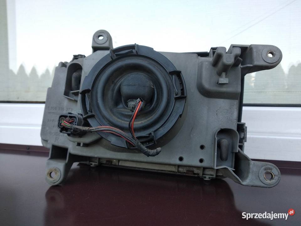 Opel Frontera B lampa przednia prawa reflektor łódzkie Sieradz