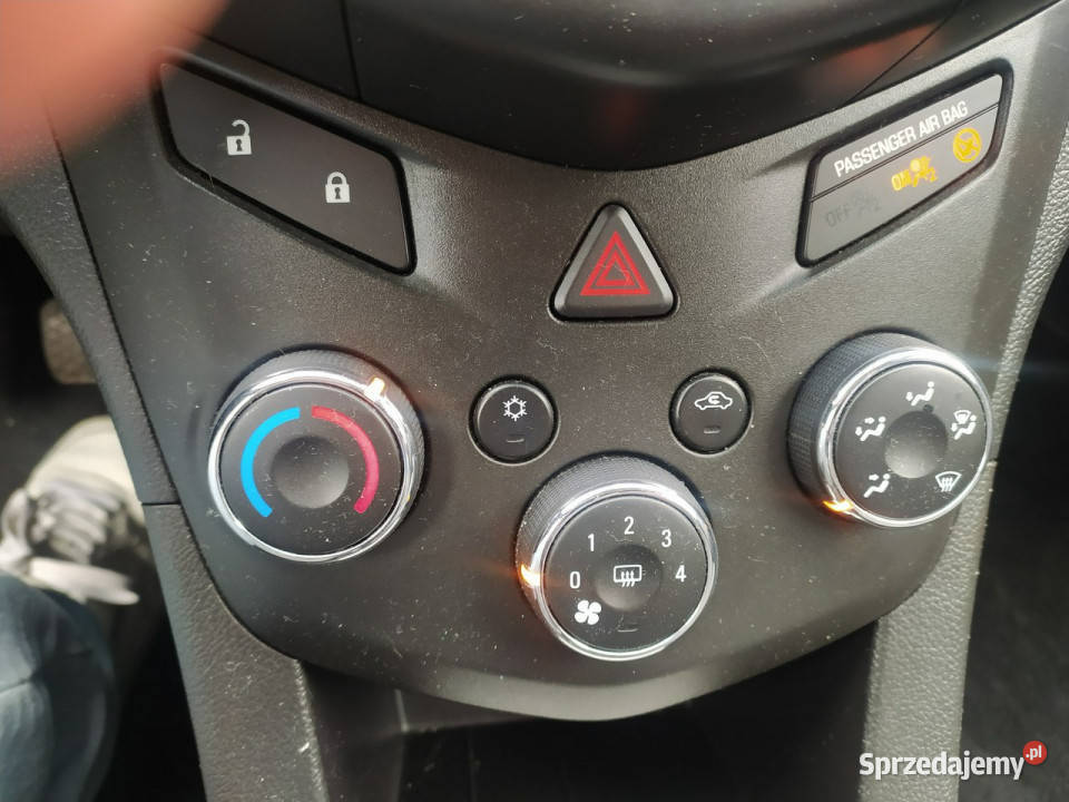 Chevrolet Aveo Ekonomiczny nowoczesny i garażowany łódzkie Łódź