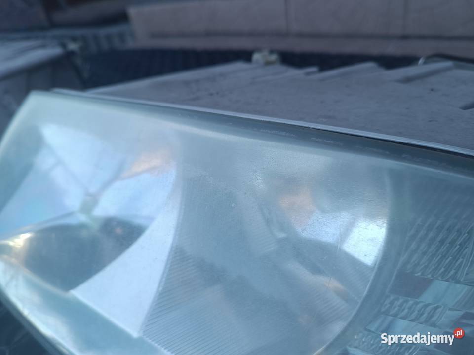 Skoda Octavia 2 II reflektory lampy przód osobowe Częstochowa sprzedam