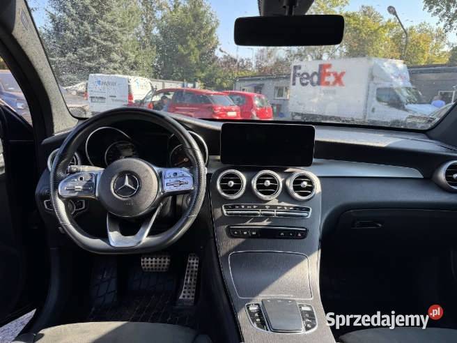 MERCEDESBENZ GLC 300 2021 1991 ccm 211 Warszawa