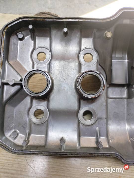 Pokrywa zaworowa Honda CBR 600 f1 PC 23 Łubno