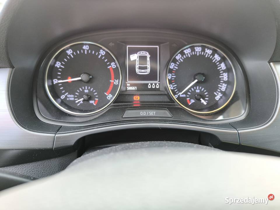 Skoda Fabia 10 MPI welurowa tapicerka Fabia