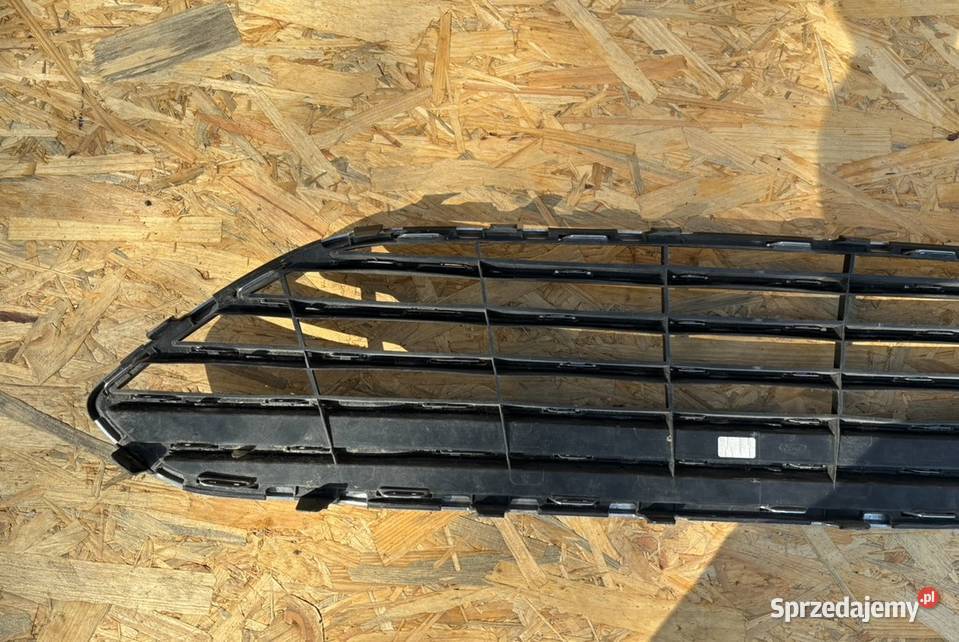 FORD FIESTA MK7 LIFT ATRAPA GRILL KRATKA CHROMY Międzychód