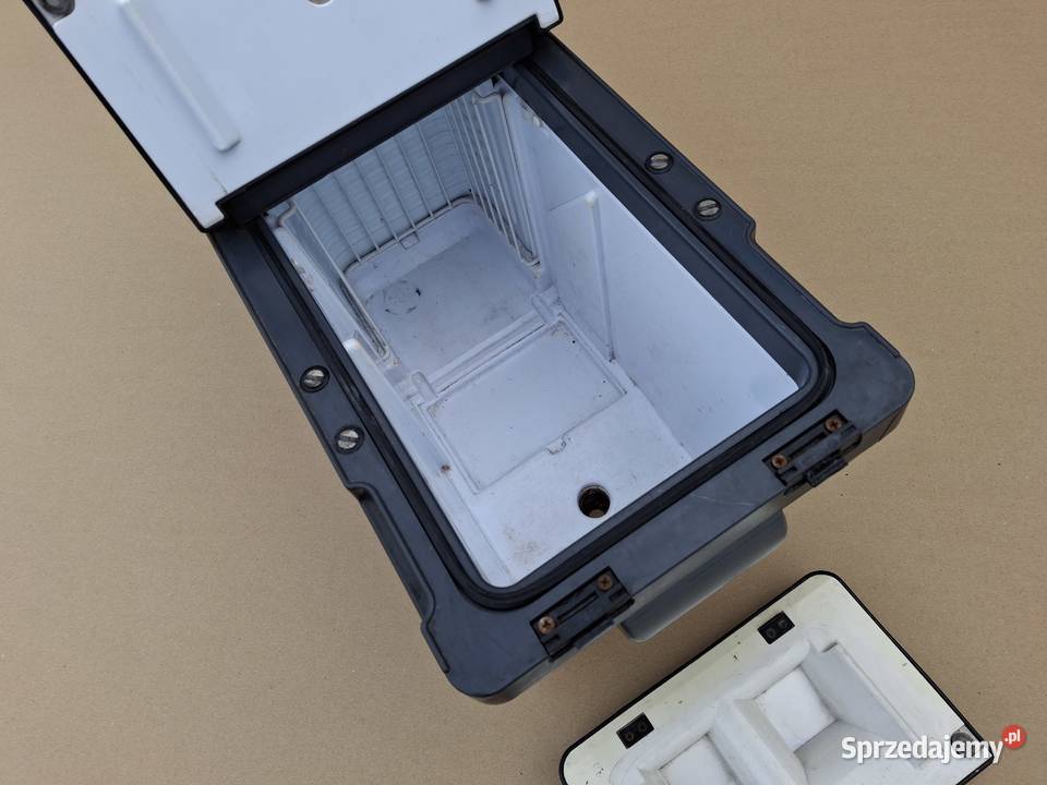 IVECO STRALIS LODÓWKA INDEL B 24V 24L 500389833 Bieleń sprzedam