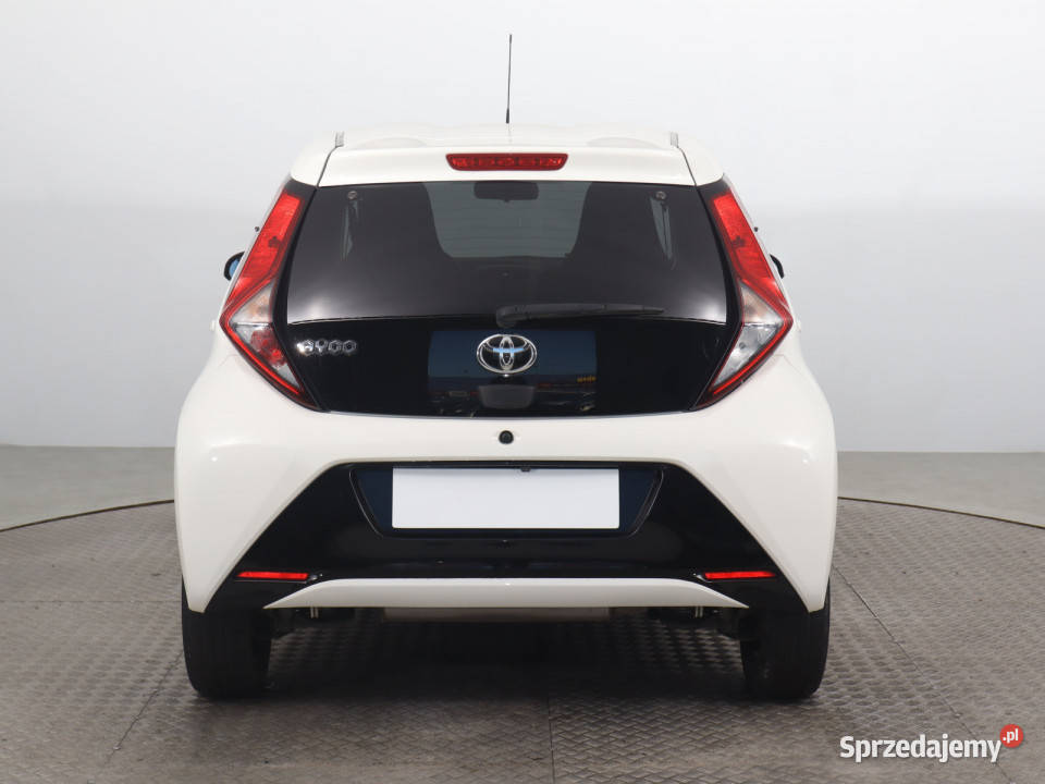 Toyota Aygo 10 VVTi elektryczne lusterka Bielany Wrocławskie