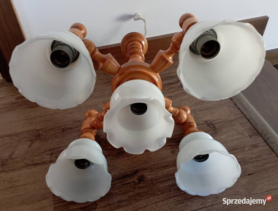 Żyrandol lampa drewniana rękodzieło Zbylitowska Góra