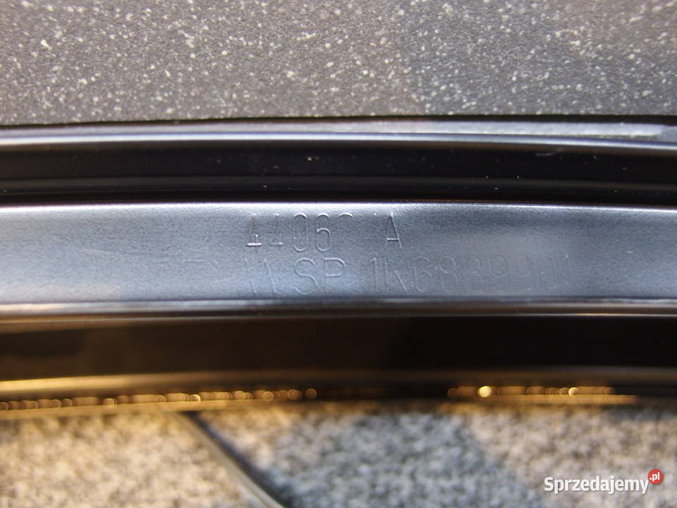 1K6839901 NAKLADKA SLUPKA LEWY TYL GOLF V Wągrowiec