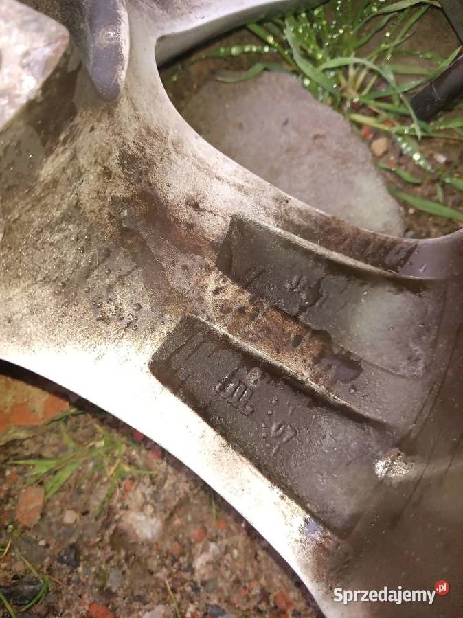 Sprzedam felgi 16 do Mercedesa ABCES klasy i CLK Samochodowe Piotrków Trybunalski