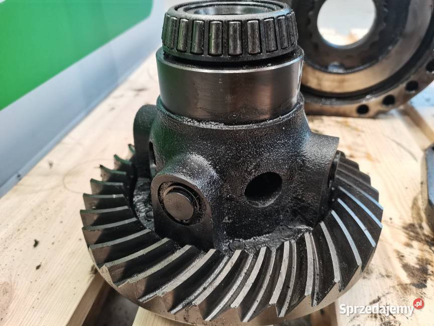 Środek mostu Manitou MT 732 Spicer 11X35 Wilkowo