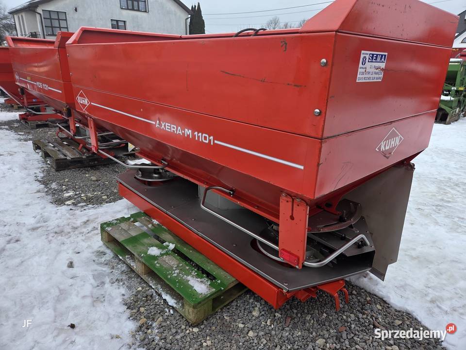 Rozsiewacz KUHN AXERA M1101 Ładny Stan Duży Gąsewo