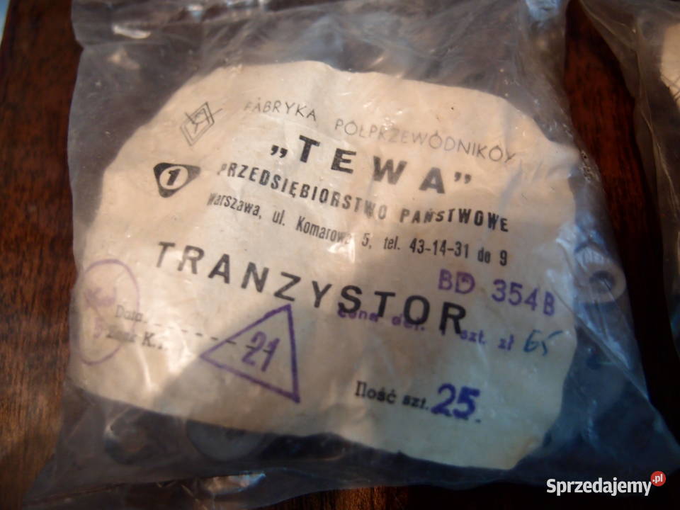 Tranzystor BD 354 A i tranzystor BD 354 B CEMI Łódź