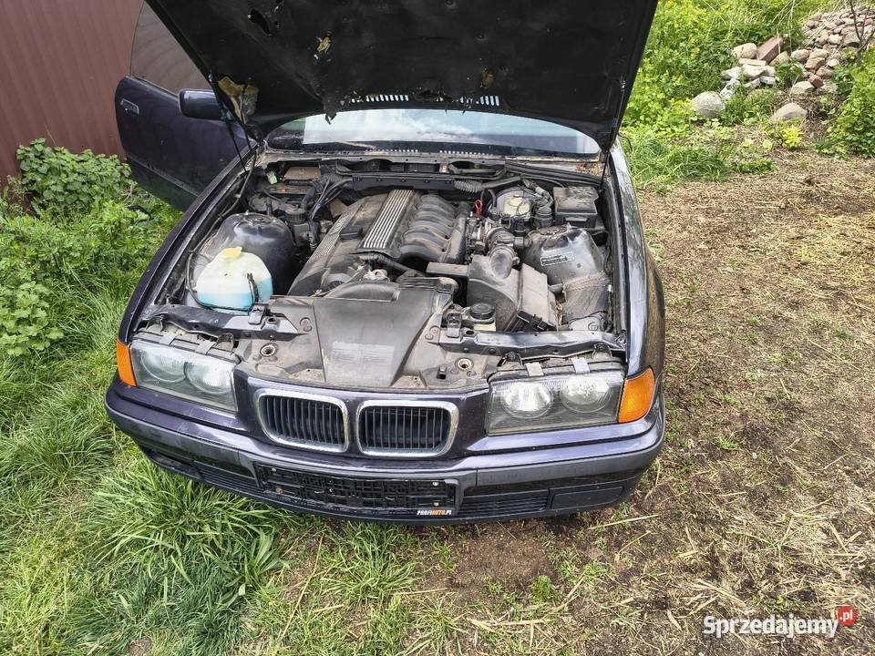 BMW e36 cabrio całą na części osobowe Jaroszyn-Kolonia