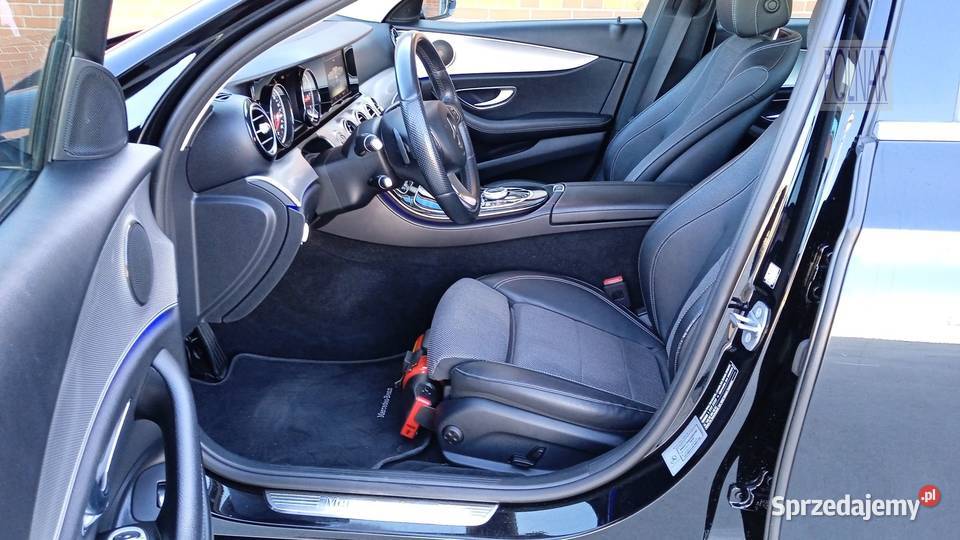 MercedesBenz E220d 195 Salon Polska Idealny 4/5 wielkopolskie Poznań