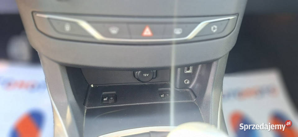 Peugeot 308 Ledy xsenon navi panorama biała tempomat 308 Lębork