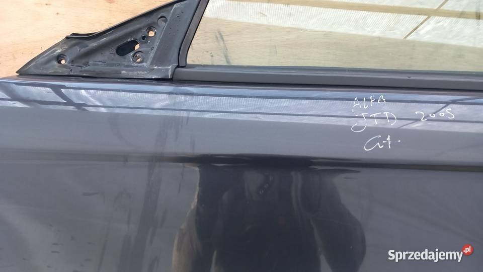 ALFA ROMEO GT DRZWI PRZÓD LEWY 639A Zbierkowo