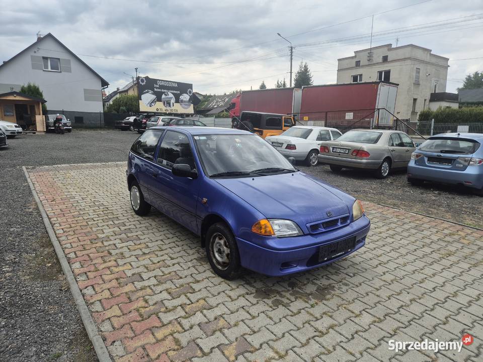 Suzuki Swift 10 benz 53 Zdrowy 1998 r niebieski Swift