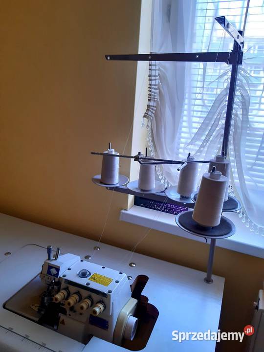 Maszyna do szycia Overlock 5nitkowy w stanie pomorskie Gdańsk