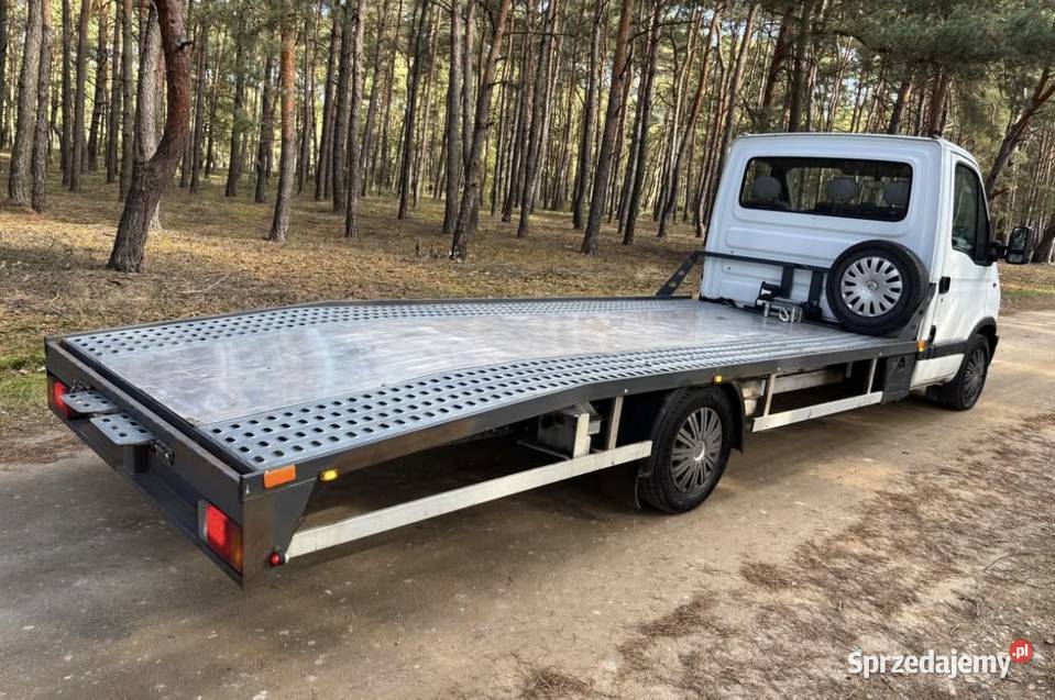 Renault Master autolaweta 25 dCi najazd laweta autolaweta Grodziec sprzedam